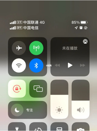 长葛苹果手机维修分享iPhone双卡信号解决办法 