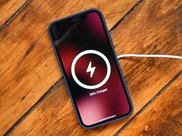 长葛苹果手机维修分享iPhone 12可以随便充电吗 